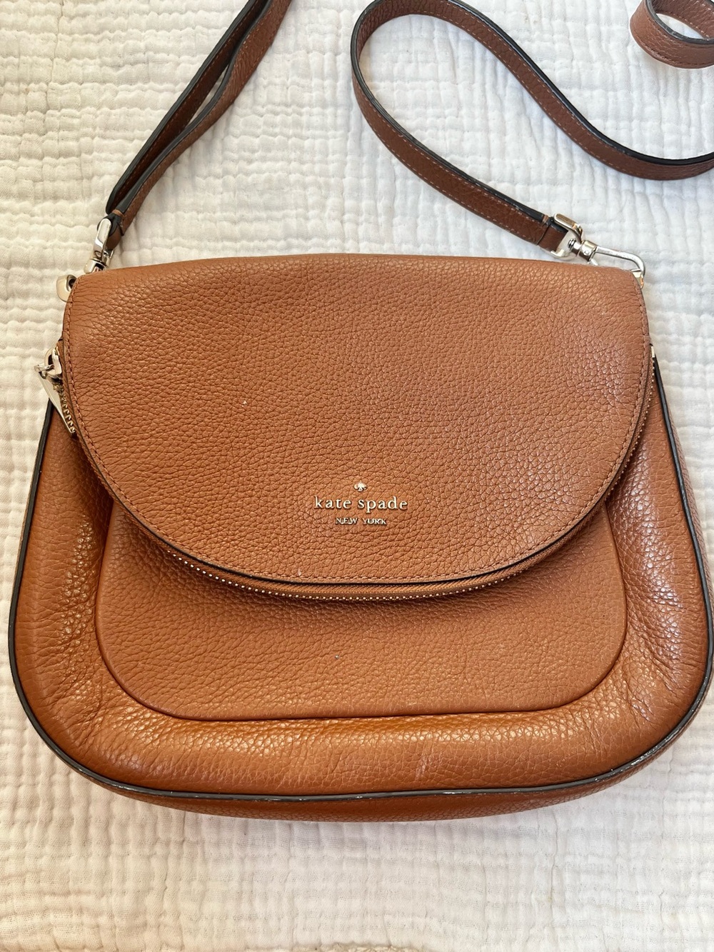 Kate Spade Camel Tan Pebbled Leather Crossbody Bag Foldover Purse - Picture 2 of 8